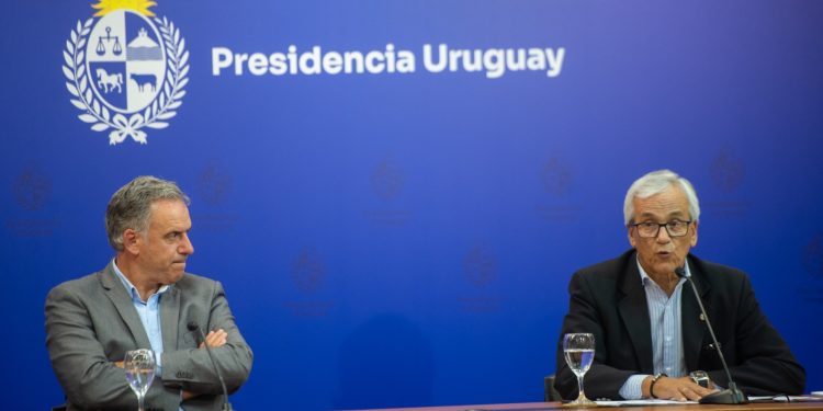 Juan Castillo: “Para el conjunto de la sociedad, la imagen de que las calles estén patrulladas por camionetas del Ejército no es una buena cosa”