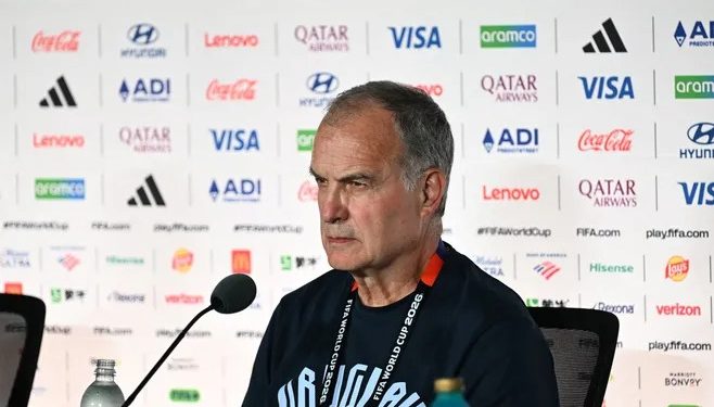 Uruguay se juega hoy su continuidad en el Mundial frente a España