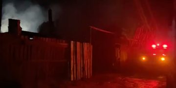 Incendio y muerte en Los Eucaliptus: Bomberos no descarta ninguna hipótesis y la investigación sigue en curso