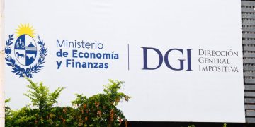 DGI puso en marcha la campaña del IRPF 2026 con formularios digitales, agenda de asistencia y fechas de devolución
