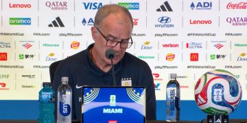 Bielsa fue autocrítico tras el debut celeste: «No conseguimos la versión de la que somos capaces»