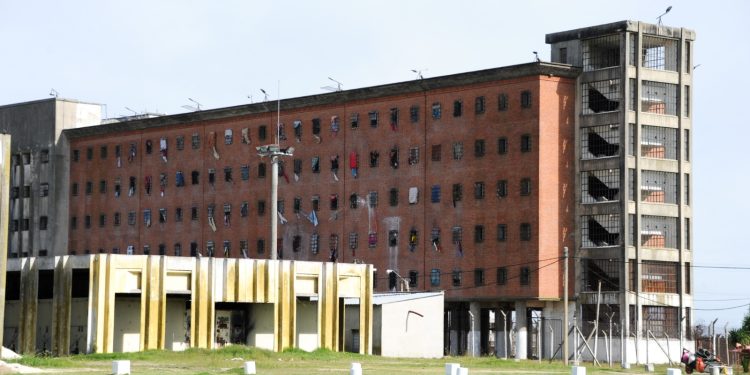 Militares custodiarán nuevos módulos de alta seguridad en penal de Libertad