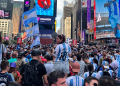 Argentinos hicieron un banderazo en Times Square