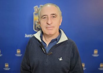 Eduardo Elinger denunció que la “burocracia” está “violentando los derechos humanos”