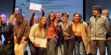 Maldonado premiado por su lucha en favor del ambiente: Movimiento Ciudadano para la Protección de Punta Ballena recibió primer premio por parte del Ministerio de Vivienda