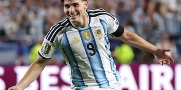 Argentina derrotó a Suiza en una batalla inolvidable y enfrentará a Inglaterra por un lugar en la final