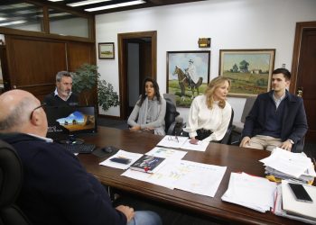 Antel anunció a Abella inversión de más de US$ 2 millones para Maldonado