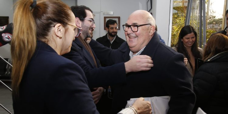 Modificación presupuestal: equipo económico de Miguel Abella concurre el lunes 13 a la Junta