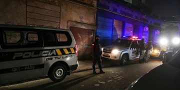 Formalizan a un hombre por la violenta rapiña a un local de pagos en Balneario Buenos Aires
