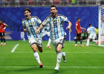 Argentina dio vuelta un partido inolvidable y sigue soñando con defender la corona mundial