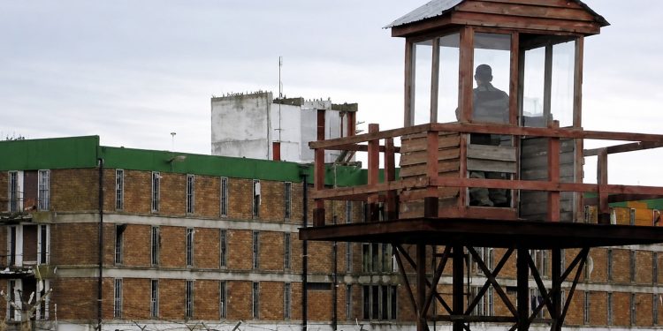 En cárceles uruguayas hay 80 niños presos, advirtieron familiares de reclusos