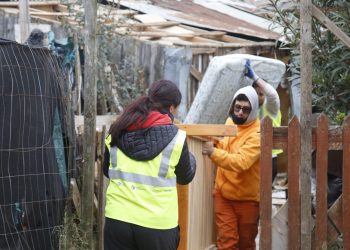 IDM aceleró el realojo de una familia evacuada en Los Eucaliptus durante la alerta roja