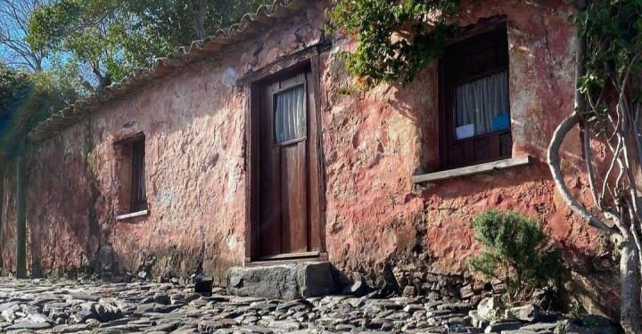 Una joya de 1720 en la Calle de los Suspiros sale a la venta por US$ 665.000