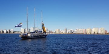 El Capitán Miranda regresó a aguas de Punta del Este tras casi seis meses de travesía internacional