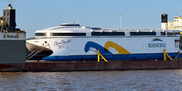 El “China Zorrilla” ya está en Uruguay: el ferry eléctrico más grande del mundo inicia una nueva era en el Río de la Plata