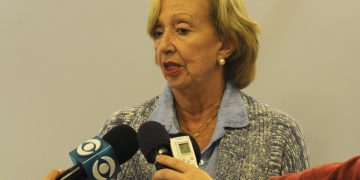 María Julia Muñoz: Yamandú Orsi “debe sentirse presidente” y Alejandro Sánchez tiene “demasiadas apariciones públicas”