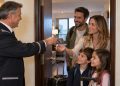 Formalizaron al encargado de un edificio de Punta del Este por alquilar un apartamento sin autorización del propietario