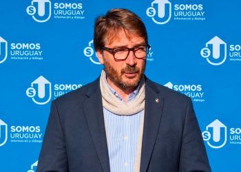 Adrián Míguez destacó el crecimiento de la industria farmacéutica uruguaya y su potencial como plataforma regional