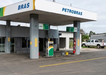 Vecinos lamentan cierre de la única estación de servicio de Gregorio Aznárez: empresa atribuye la decisión a obras en la zona