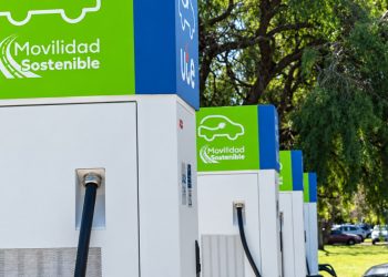 Miguez: Se proyectan más puntos de carga para vehículos eléctricos ante la creciente demanda estival