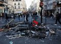 Conflictos sociales dejaron saldo de 2.400 detenidos y hay toques de queda parciales