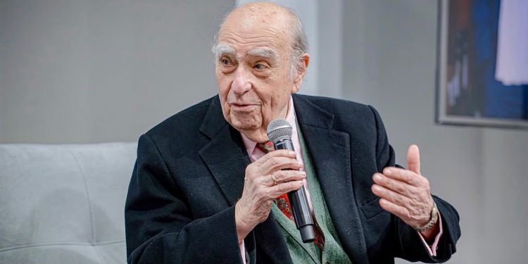 Julio María Sanguinetti y los charrúas: una “fábula” de “genocidio” donde “no hubo más de 40 muertos”