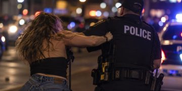 Condenada tras agredir a una policía durante un procedimiento en Maldonado