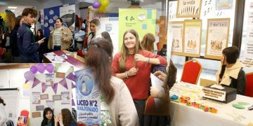 Más de 100 adolescentes de Maldonado participaron en una feria sobre salud mental, emociones y prevención