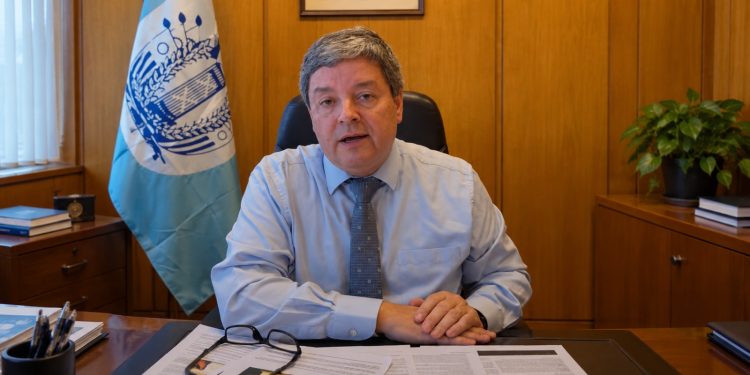 Casaretto cuestionó al Colegio Médico y denunció un “blindaje” a Lustemberg